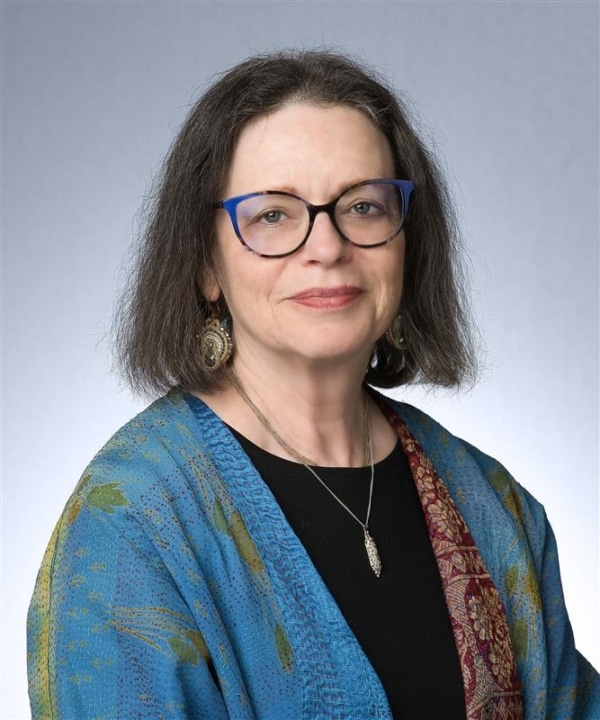 Karen Bernstein Headshot